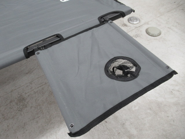 Coleman（コールマン）  パックアウェイコット サイドテーブル付