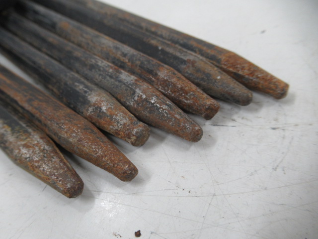 村の鍛冶屋（ムラノカジヤ）  エリッゼステーク28×7本・ペグケースセット