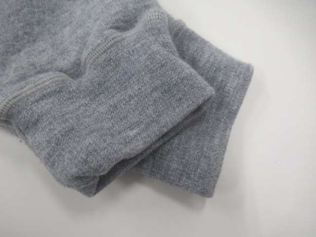 その他ブランド  YETINA Sweat Shirt