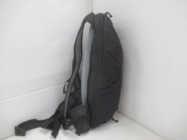 deuter（ドイター）  レース8