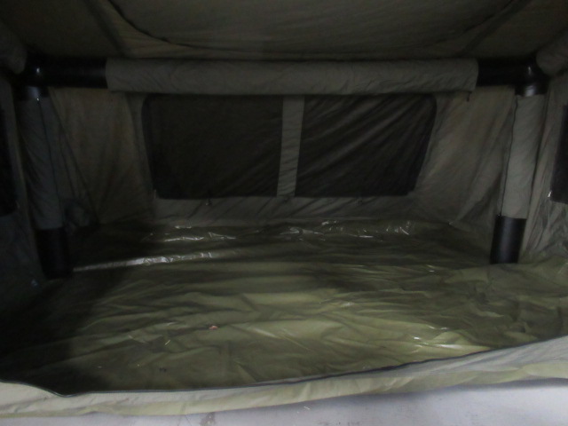 その他ブランド  BUNKER AIR TENT エアーテント グリーン