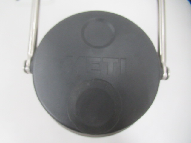 YETI（イエティ）  ランブラー ハーフガロンジャグ