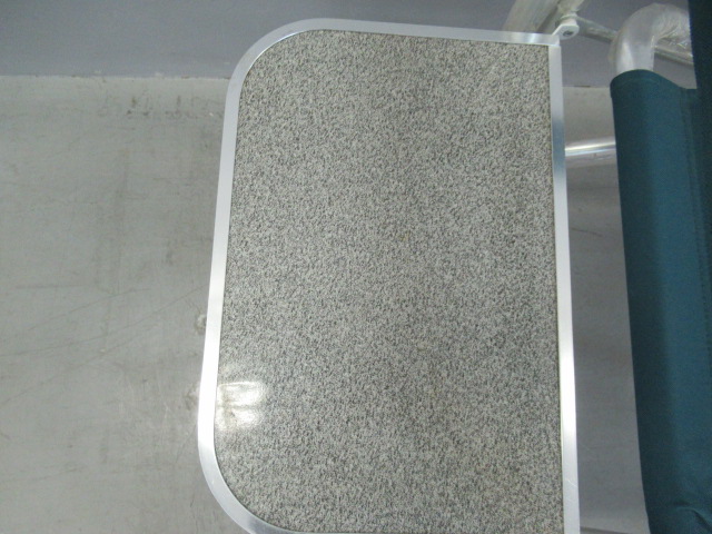 North Eagle（ノースイーグル）  サイドテーブル付きチェア2脚セット