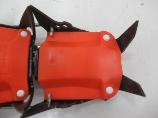 PETZL（ペツル）  バサック レバーロックユニバーサル