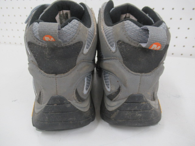 MERRELL（メレル）  モアブ2ミッドゴアテックス レディース