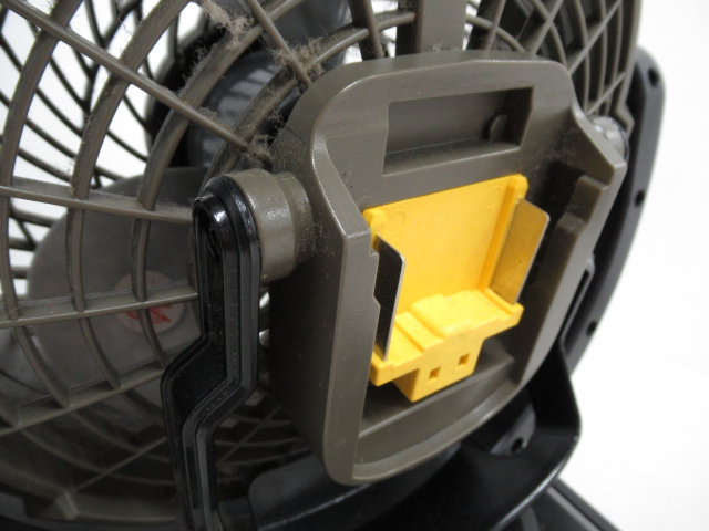 Snow Peak(スノーピーク)  フィールドファン