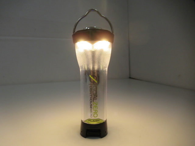 【キャンプ未使用】ゴールゼロ　ライトハウスマイクロフラッシュ 光る名品「ゴールゼロ ライトハウスマイクロフラッシュ」 | CAMP