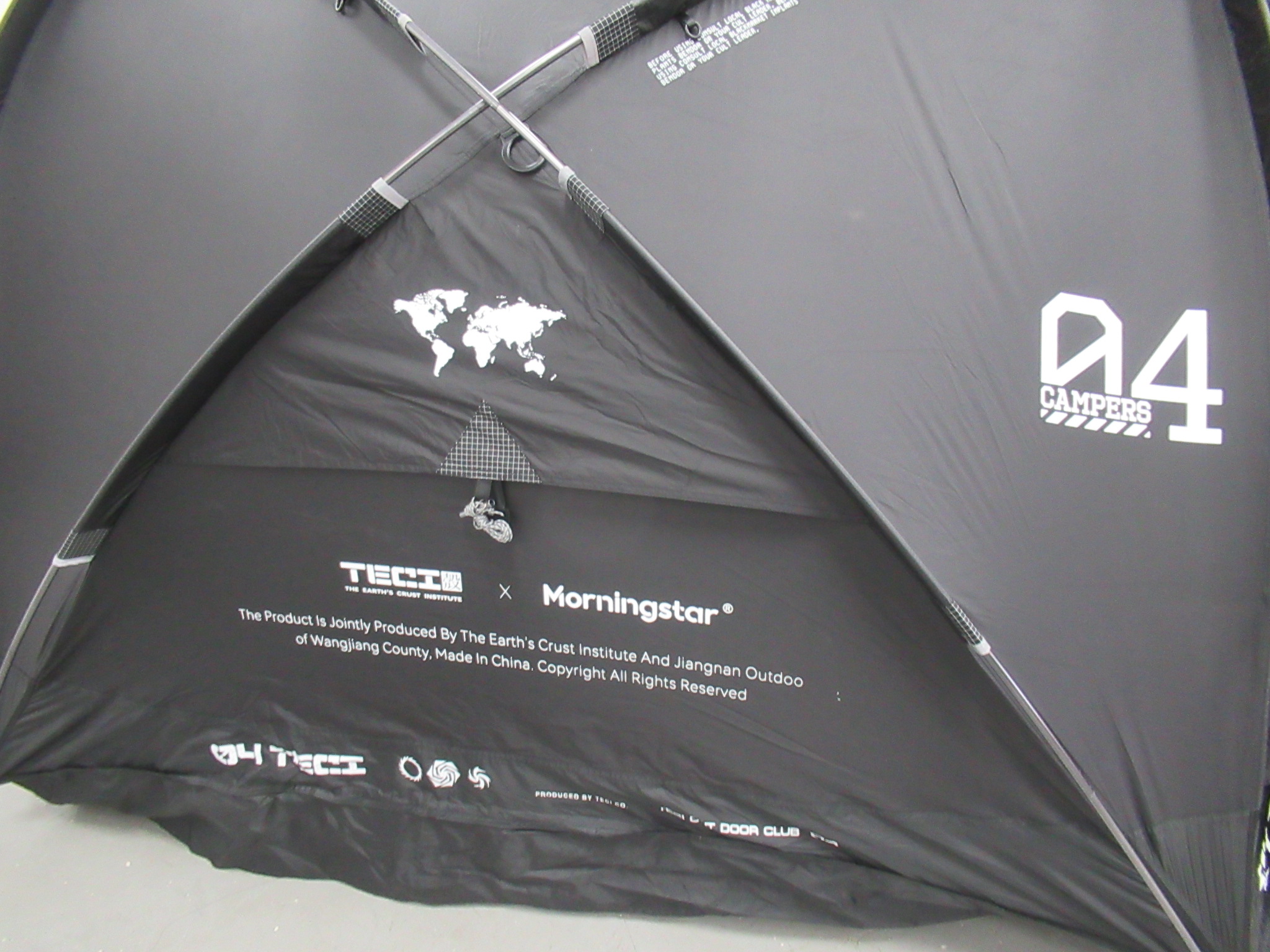 その他ブランド  DOGBOOソロ ファミリードーム型シェルター