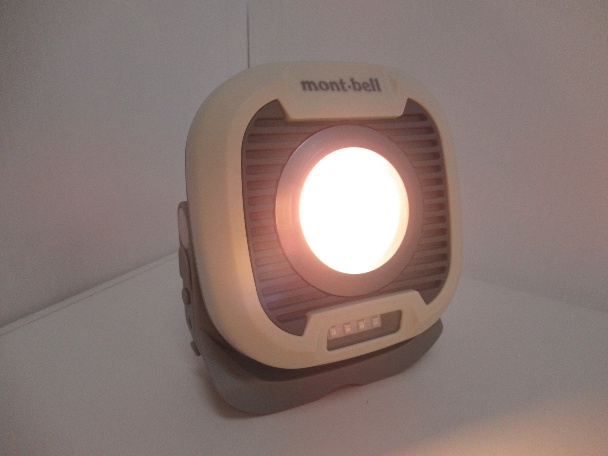 mont-bell（モンベル）  サテライト マルチランプ