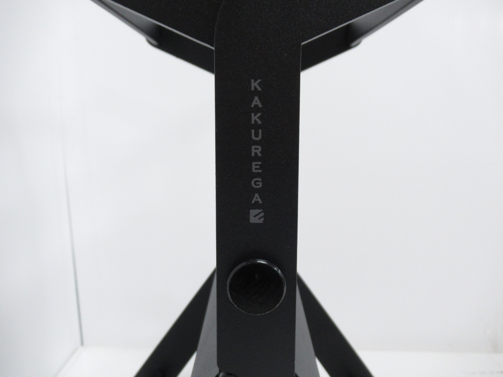 その他ブランド KAKUREGA 折りたたみ薪割りスタンド KOBIKI