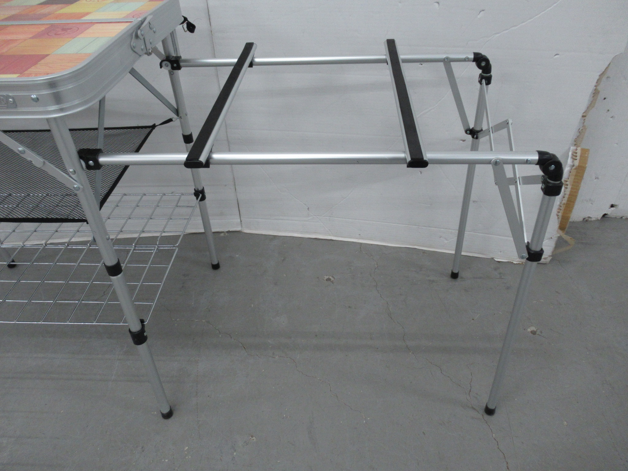 Coleman（コールマン）  オールインワンキッチンテーブル