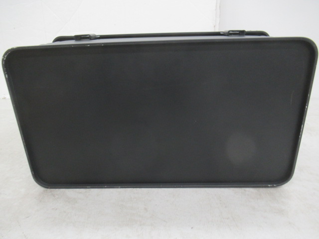 その他ブランド  アンプラグドキャンプ ブラックアルミコンテナ L スタンド