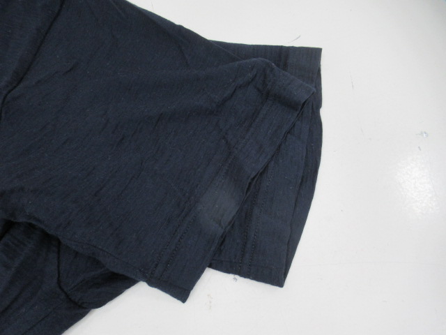 山と道  100% Merino Light Crew Neck