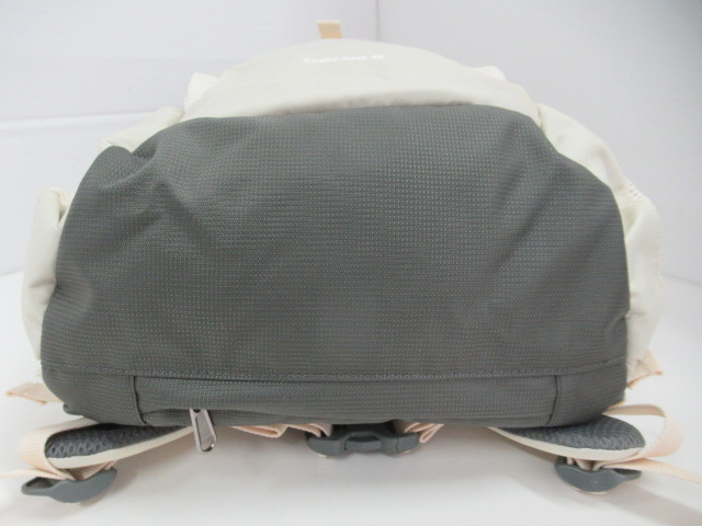 Columbia(コロンビア) キャッスルロック20L バックパック2