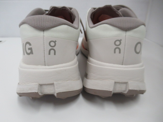 On（オン）  Cloudultra 3