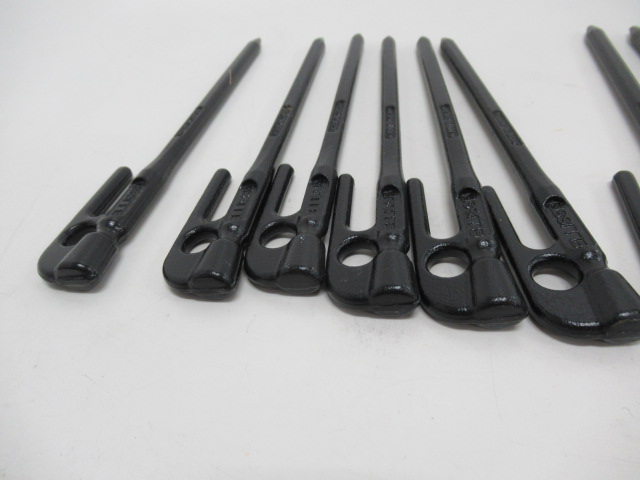 村の鍛冶屋（ムラノカジヤ）  エリッゼステーク18×16本 無印良品 工具箱セット