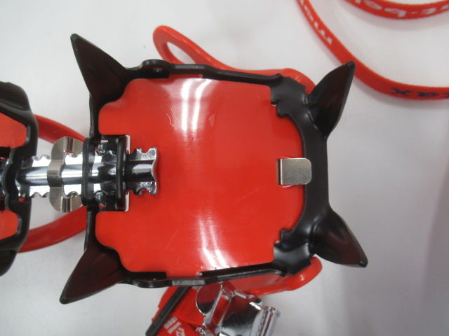 mont-bell（モンベル）  アイゼン LXT-C10