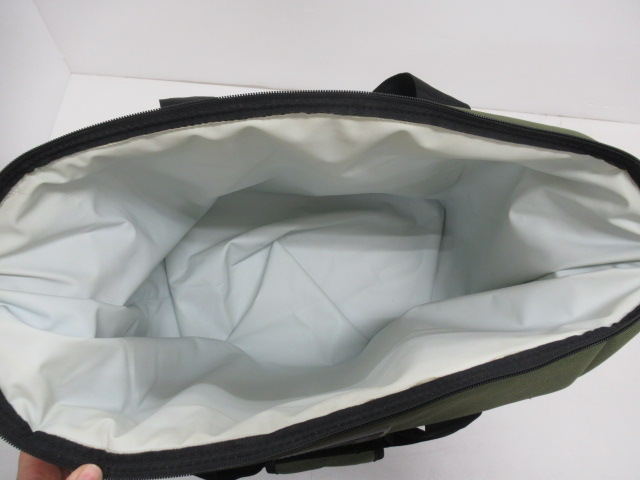 AO Coolers（エーオークーラーズ）  24パック キャンバス ソフトクーラー