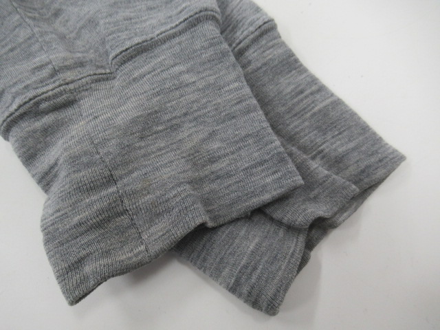 山と道  100% Merino Pullover Gray Marl