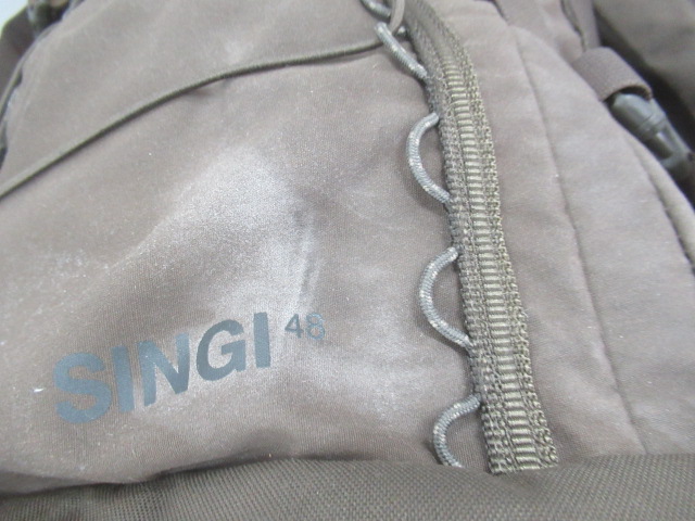 FJALLRAVEN（フェールラーベン）  Singi 48 ギアホルダーセット Dark Olive