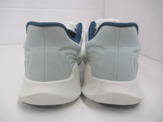 ALTRA（アルトラ）  プロビジョン 8 ホワイト