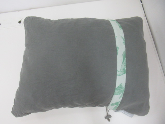 THERMAREST(サーマレスト) コンプレッシブルピローシンチR 2点セット