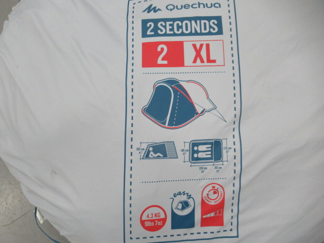 Quechua（ケシュア）  2 SECONDS 2XL FRESH&BLACK