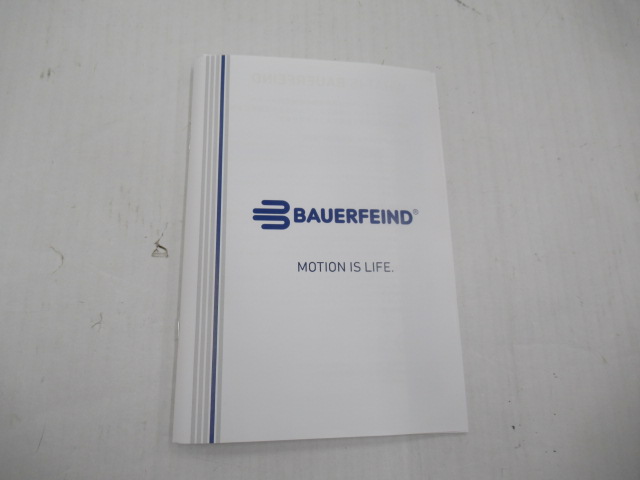 その他ブランド  Bauerfeind Genu Train 膝サポーター