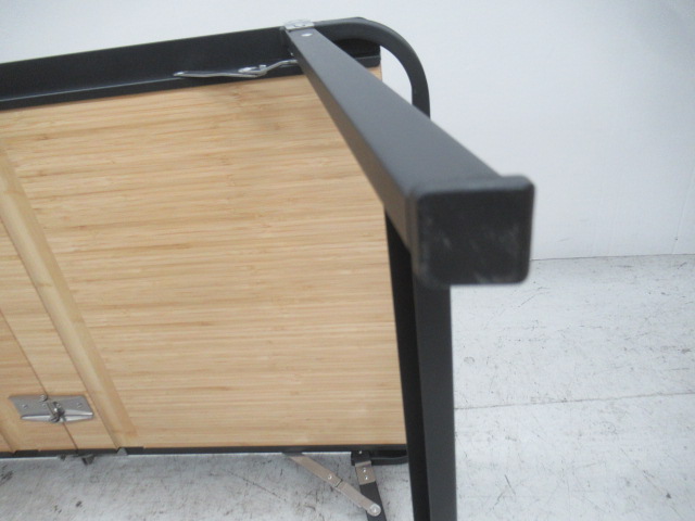 TOKYO CRAFTS（トウキョウクラフト）  スリークモダンテーブル