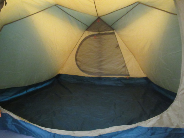 Coleman（コールマン）  ラウンドスクリーン2ルームハウス