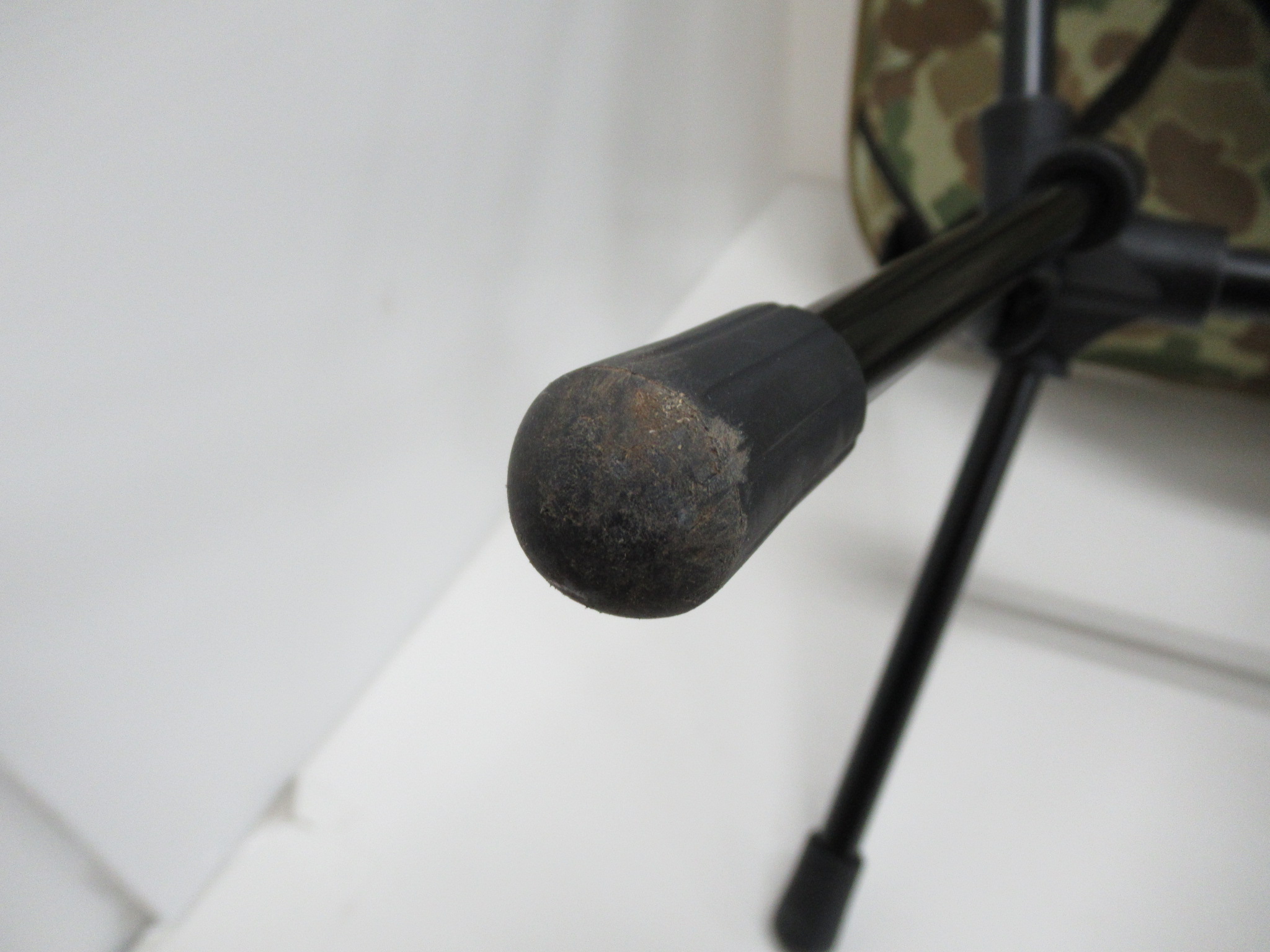 Helinox（ヘリノックス）  タクティカルチェア ダックハンターカモ