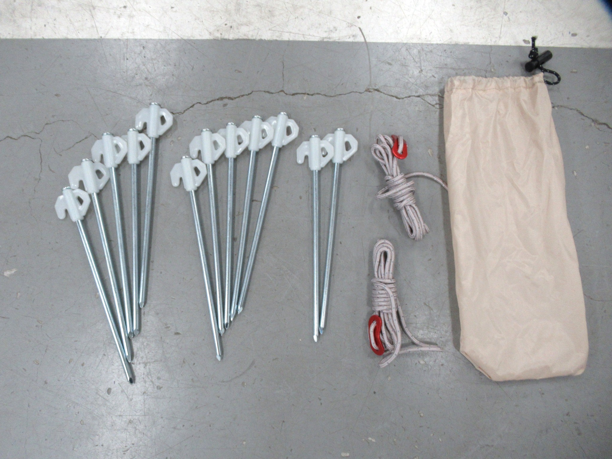 その他ブランド  インフレータブルテント 4人用