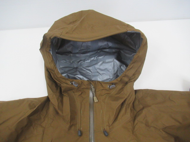 mont-bell（モンベル）  テンペスト ジャケット メンズ