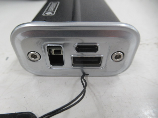 Barebones Living（ベアボーンズリビング）  エジソン ストリングライトLED パワーバンクセット