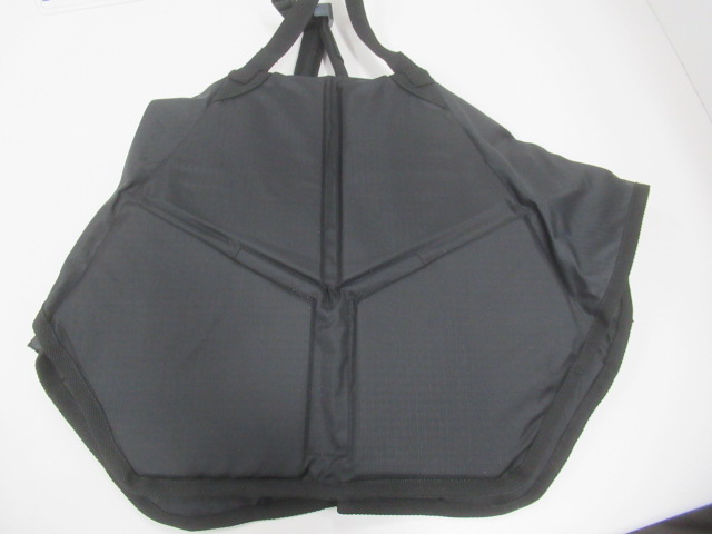 その他ブランド  FR チェアカーボンフィールド