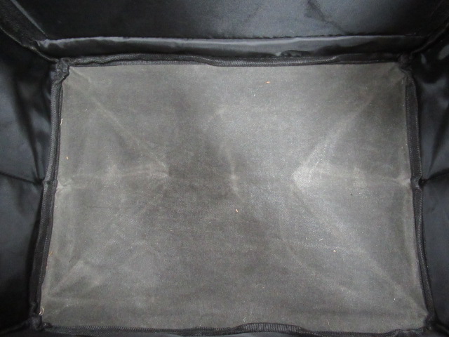 asobito（アソビト）  チェアサイドジッパーコンテナ（2）