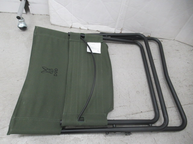 DOD（ディーオーディー）  タキビチェア カーキ