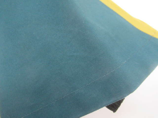 MOUNTAIN HARDWEAR（マウンテンハードウェア）  防水オーバーパンツ