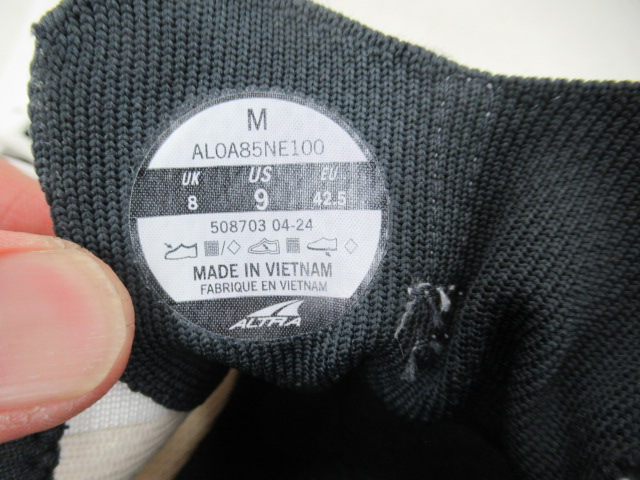 ALTRA(アルトラ) エスカランテ 4 ホワイト