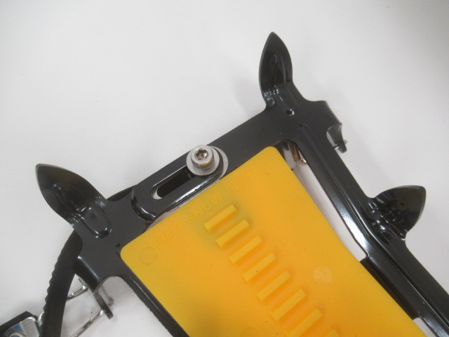 EVERNEW（エバニュー）  幅調節式6本爪アイゼン EBY015