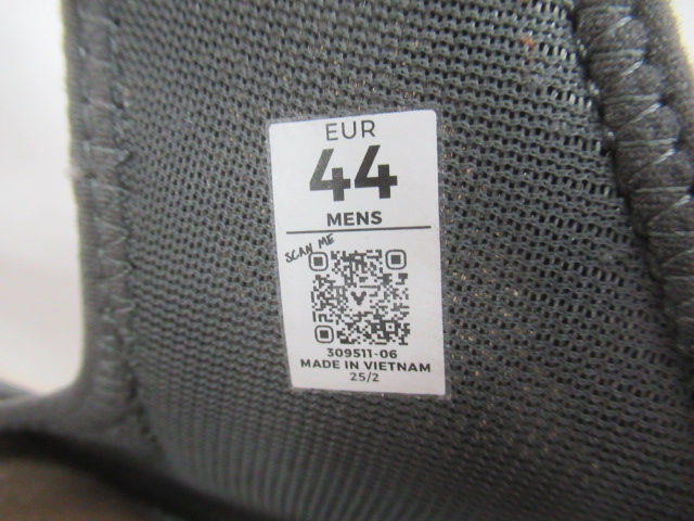 VIVOBAREFOOT（ビボベアフット）  TRACKER SANDAL M グレー