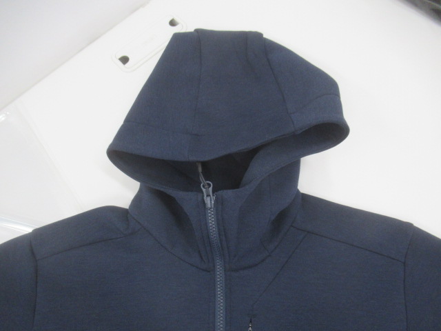 MAMMUT（マムート）  ダイノ 2.0 ミッドレイヤー フーデッド ジャケット AF