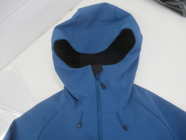 MAMMUT（マムート）  ウィンターフィールドソフトシェルフーデッドジャケット AF