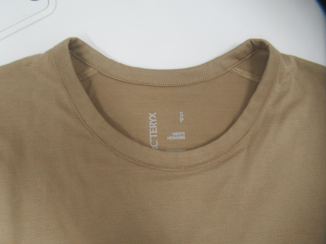 ARC'TERYX(アークテリクス) アークロゴ エンブレム SS ウール クルーネック