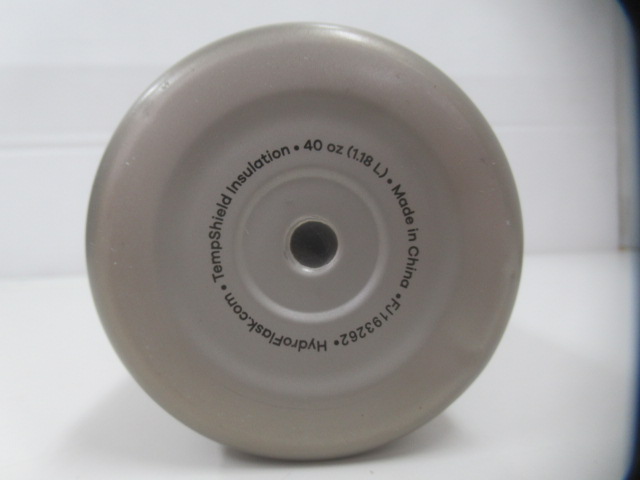 その他ブランド  Hydro Flask 40oz Wide Mouth
