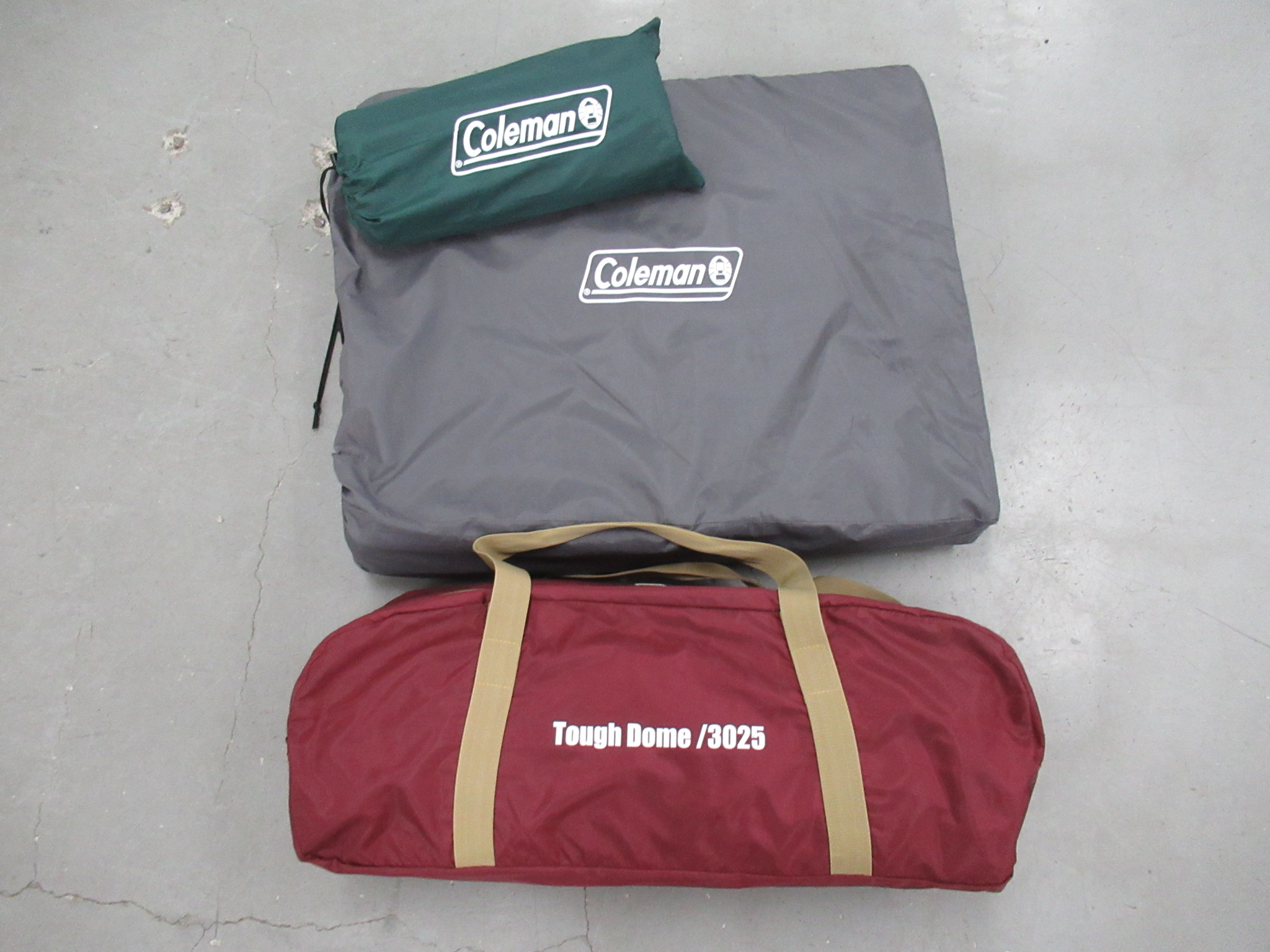 Coleman（コールマン）  タフドーム3025 スタートパッケージ