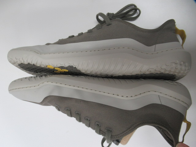 VIVOBAREFOOT（ビボベアフット）  GOBI DUNE SNEAKER JJF