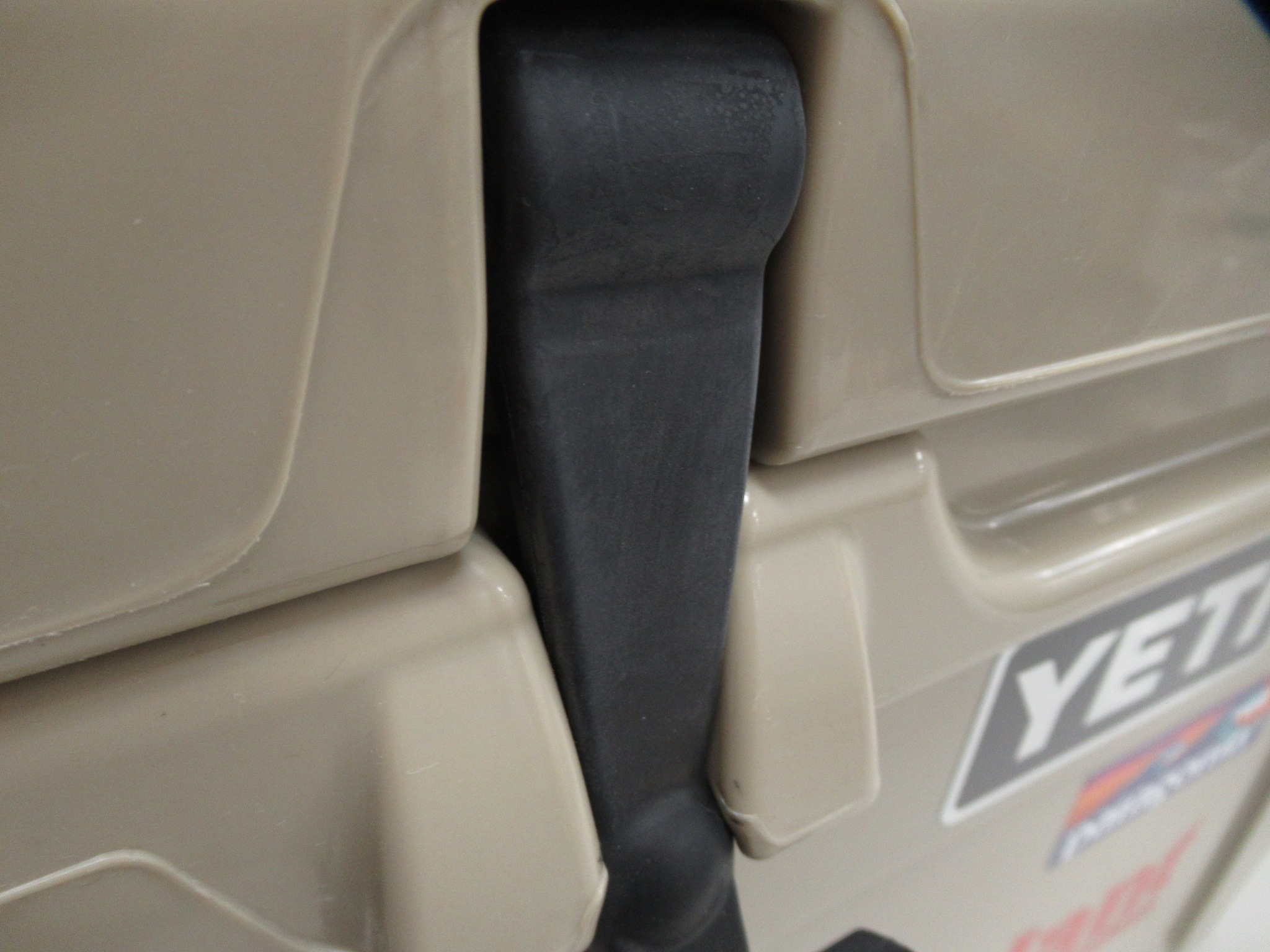 YETI（イエティ）  Roadie ローディ 20 タン