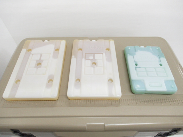 その他ブランド  アイスランドクーラー45QT タンカラー