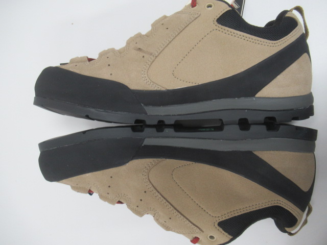 mont-bell（モンベル）  クラッグホッパー レザー メンズ